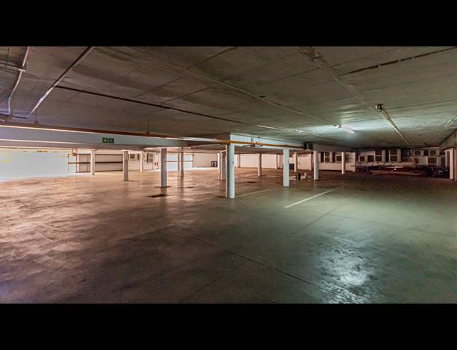 790M² OFFICE TO LET IN FERNDALE